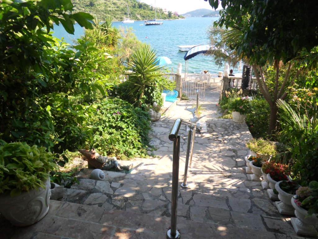 Sunset Beachfront Residence Rogoznica  Exterior foto